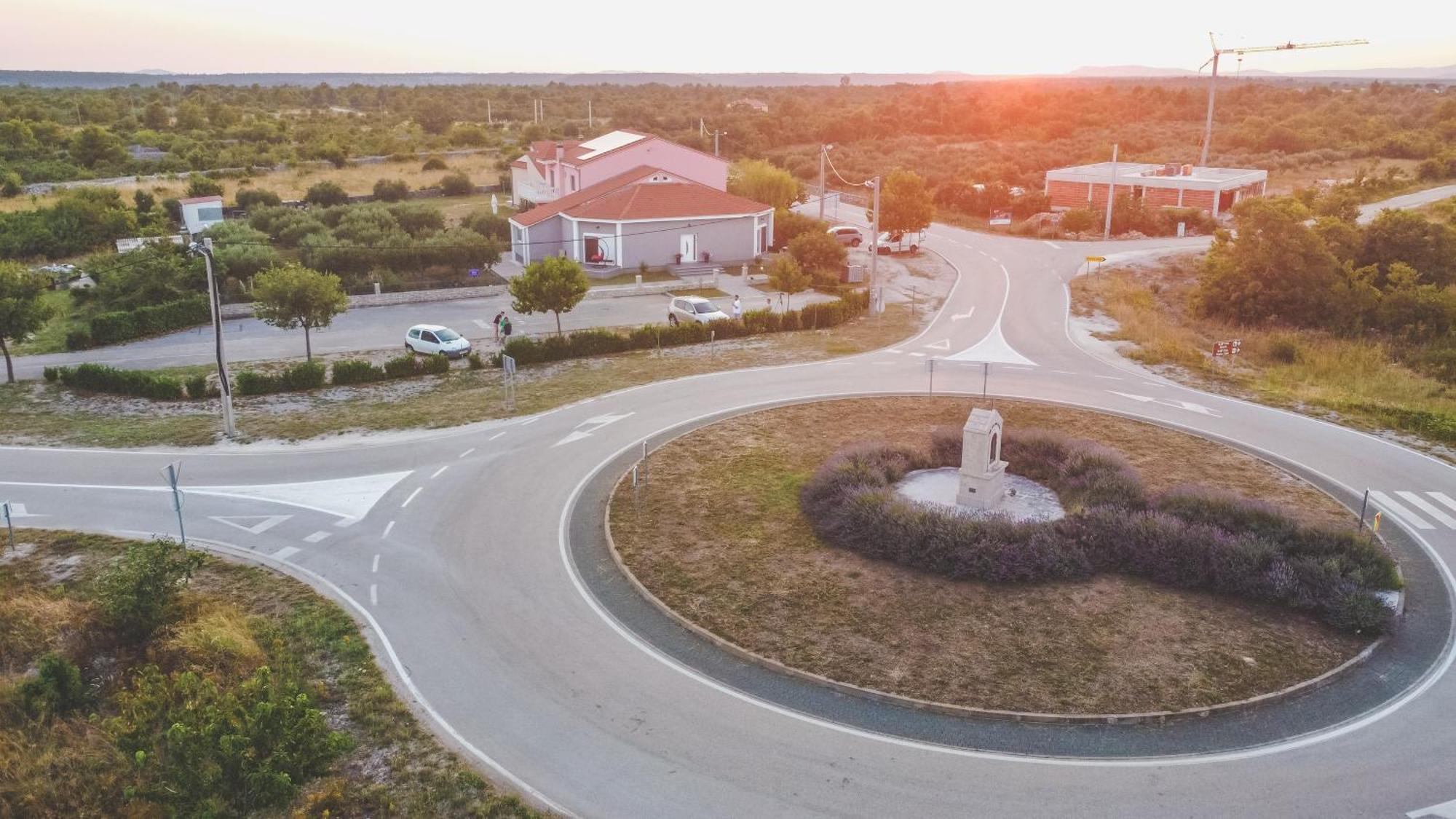 Apartmani Toni Drnis Bagian luar foto